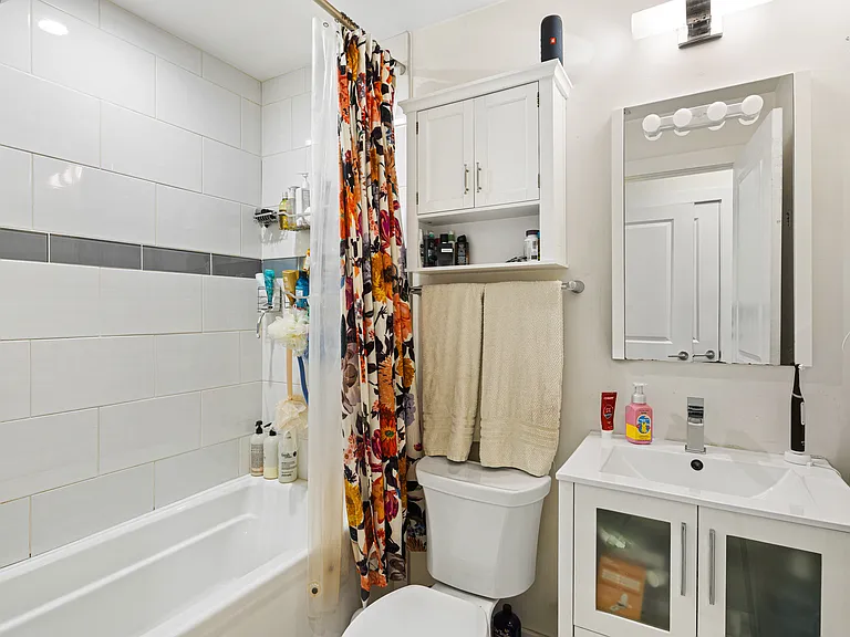 823 N Uber St #1 — Photo 19