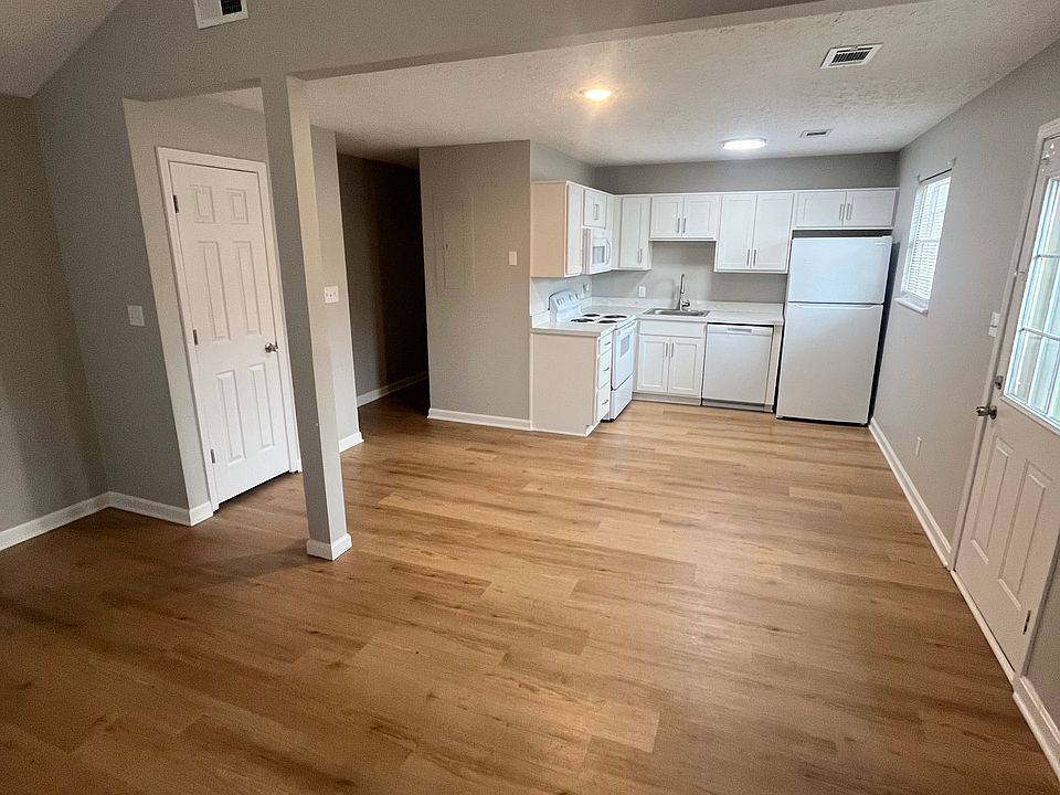 1st image of 4262-4264 N Main St