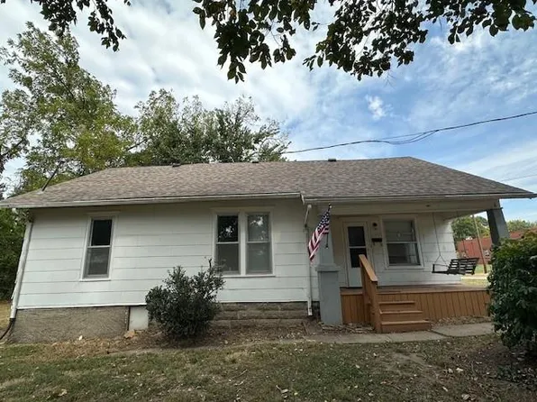 611 N Clay St, Nevada, MO 64772