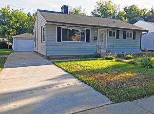 6931 W Sheridan Ave, Milwaukee, WI 53218