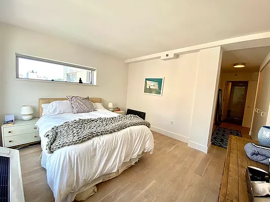 Rented by Corcoran | media 18