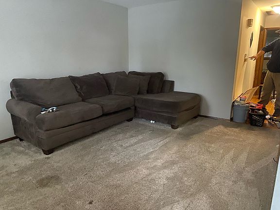 3rd image of 2724 Mount Zion Ave