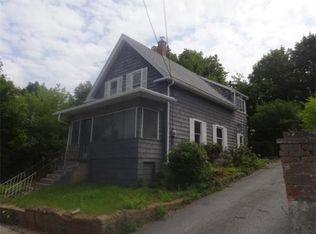 10 Regan St, Gardner, MA 01440