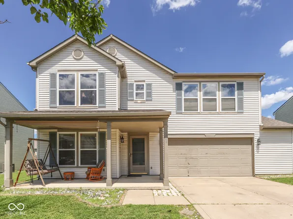 8806 Blooming Grove Dr, Camby, IN 46113