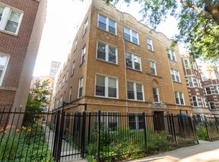 852 1/2 W Agatite Ave #3, Chicago, IL 60640