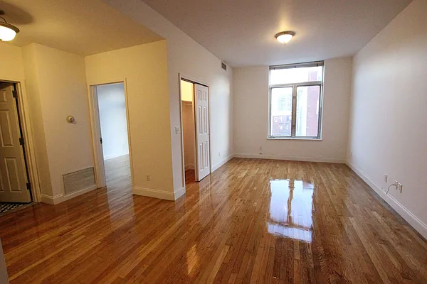 Rented by Bedford 6 Real Estate | media 9