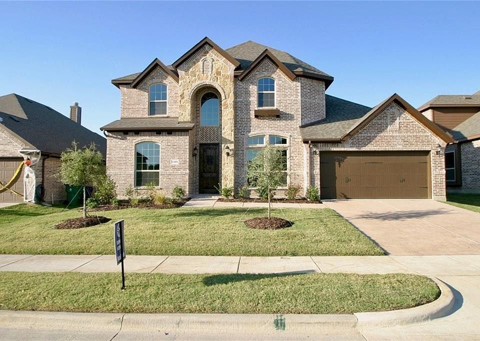 1st image of 3309 Herron Dr