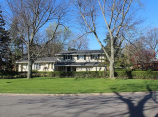 1 Livingston Pkwy, Amherst, NY 14226