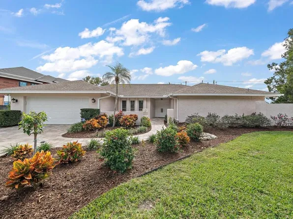 7574 Cumberland Ct, Seminole, FL 33777