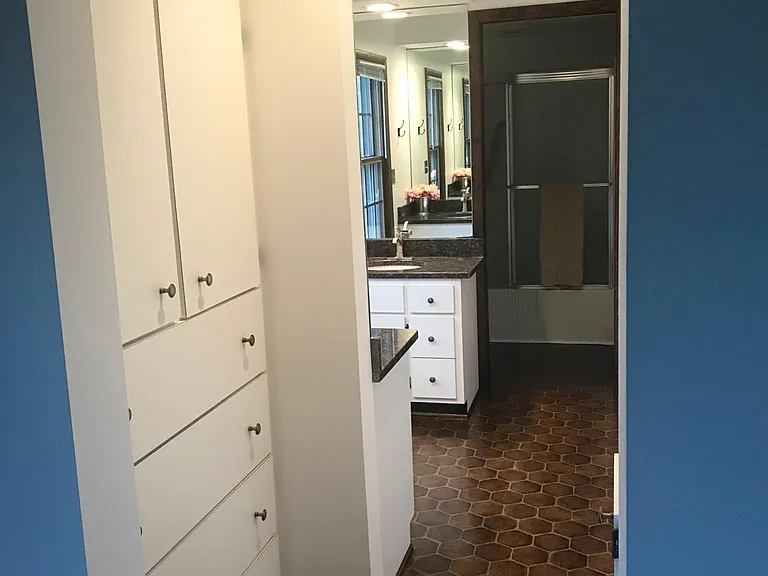 691 W Everett Rd — Photo 22