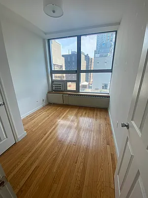 Rented by Voro NYC | media 22