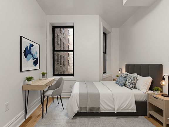 3rd image of 164 Waverly Pl APT 2B