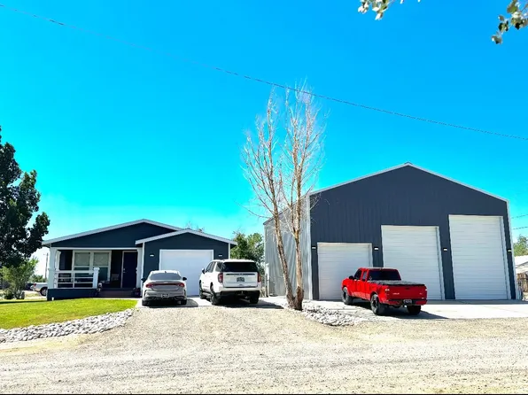 515 Oak St, Shoshoni, WY 82649