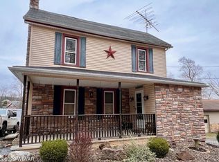 86 W Houston Ave, Montgomery, PA 17752