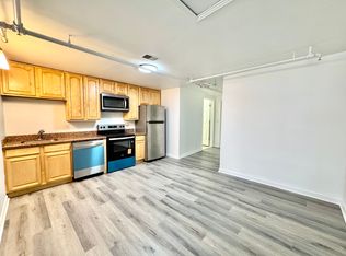 20 N 40th St #1C, Philadelphia, PA 19104