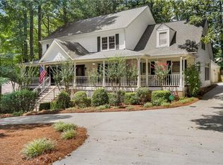 525 Longview Dr, Norcross, GA 30071