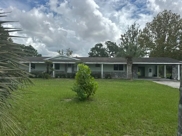 18818 Holden Dr, Spring Hill, FL 34610
