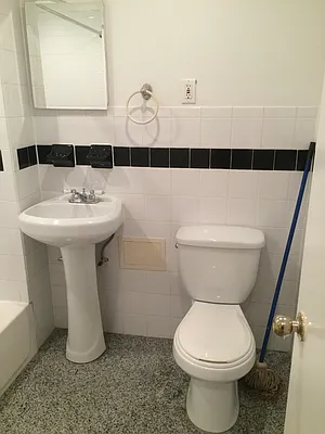 Rented by SAMSAR, LLC | media 7