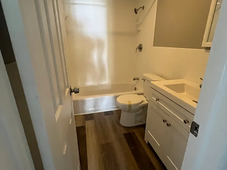 901 SE Pinecrest Dr — Photo 4