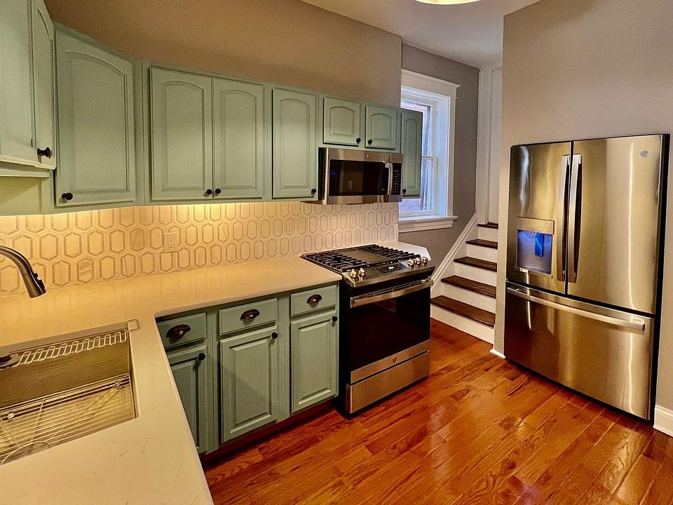 1st image of 5818 Degiverville Ave