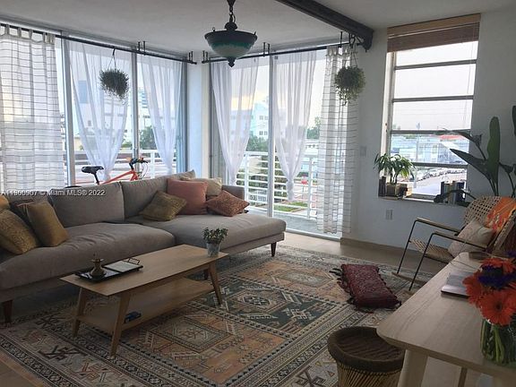 3rd image of 7800 Carlyle Ave APT 3C
