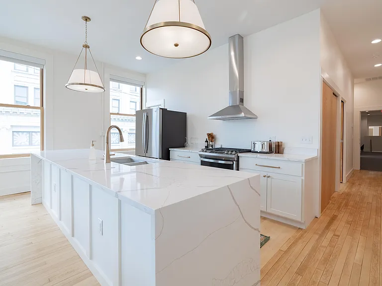 326 S Washington St #A — Photo 7