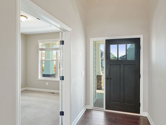 5th image of 4728 Sunflower Dr