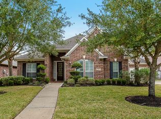 7911 Emerald Haven Dr, Sugar Land, TX 77479
