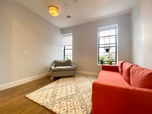 Rented by Compass | media 22