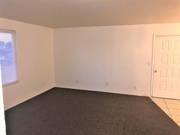 4th image of 4711 Convaire Ave APT 3