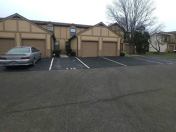 3rd image of 713 Michael View Ct #86