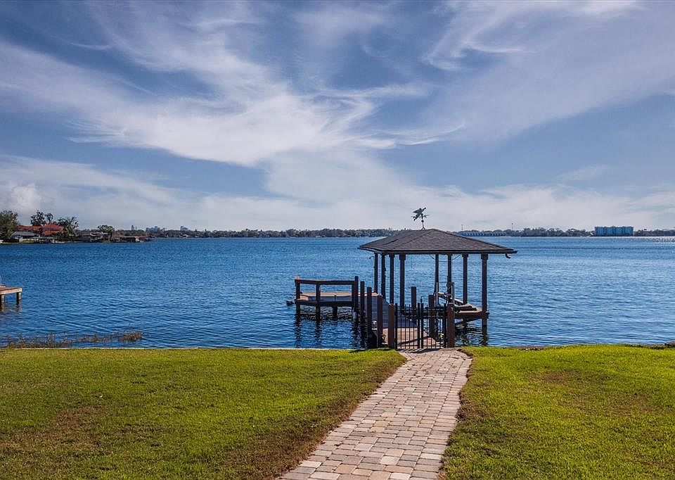 1st image of 1704 FAIRVIEW SHORES DRIVE