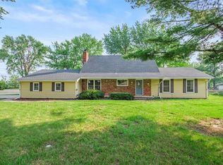 30 Cliff Dr, Buckner, MO 64016