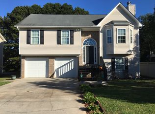 2527 Turf Dr, Dalton, GA 30721