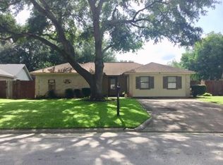 1920 Klauke Ct, Rosenberg, TX 77471