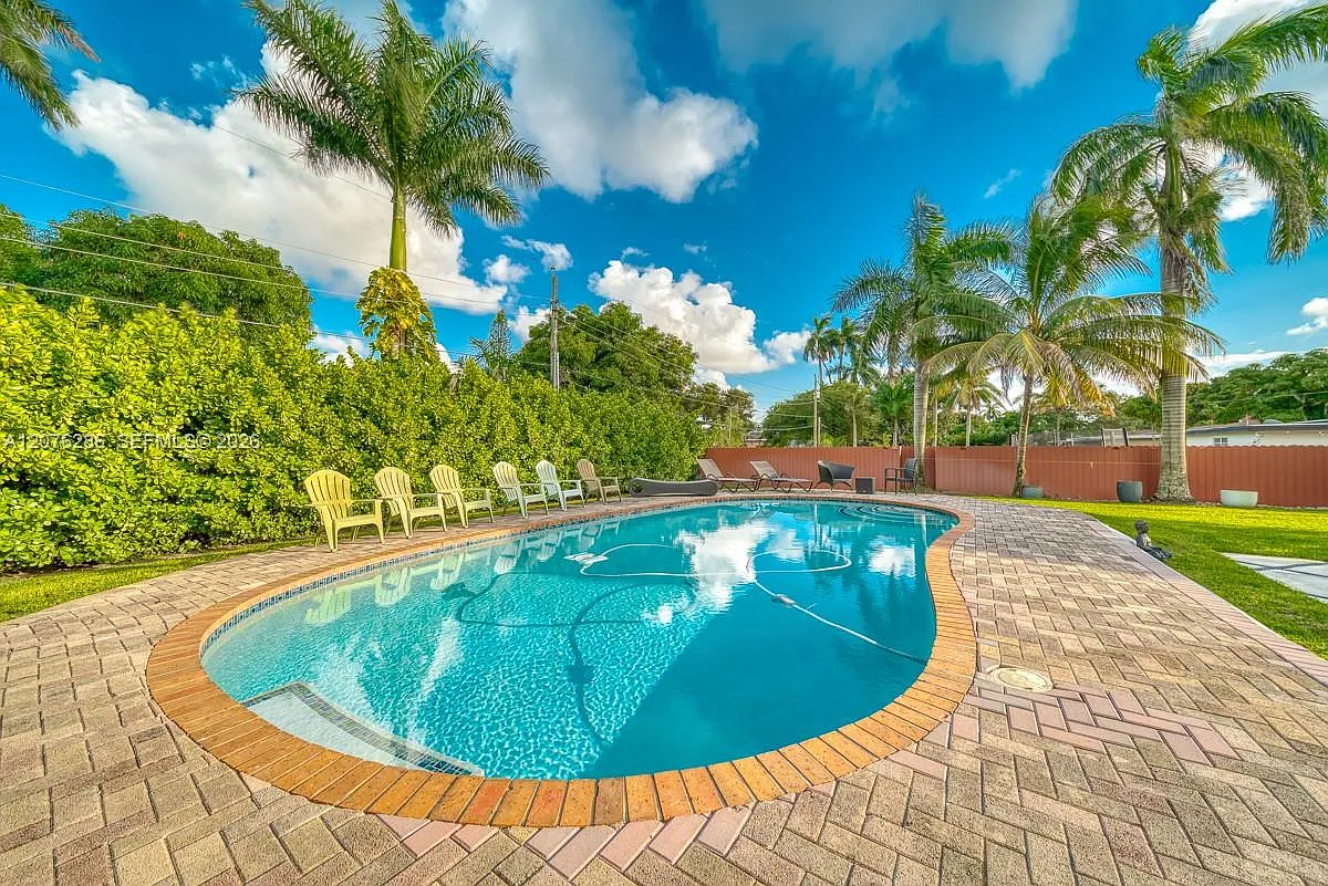 Biscayne Gardens Sec H Pa — Photo 4