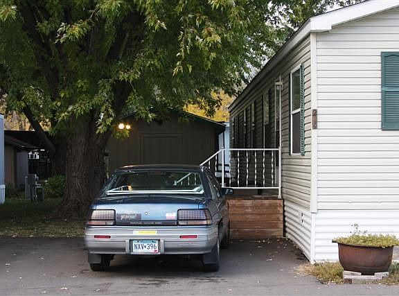 Parking/front yard
