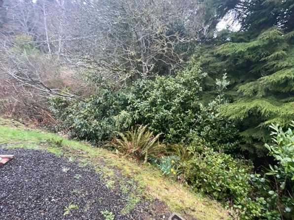 400 Evergreen Ave, Garibaldi, OR 97118