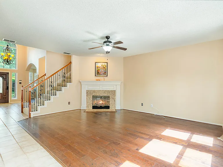 3108 Palmtree Dr — Photo 4