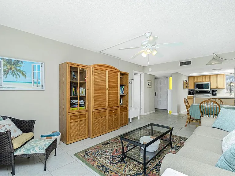 1358 Rock Dove Ct #7 — Photo 15