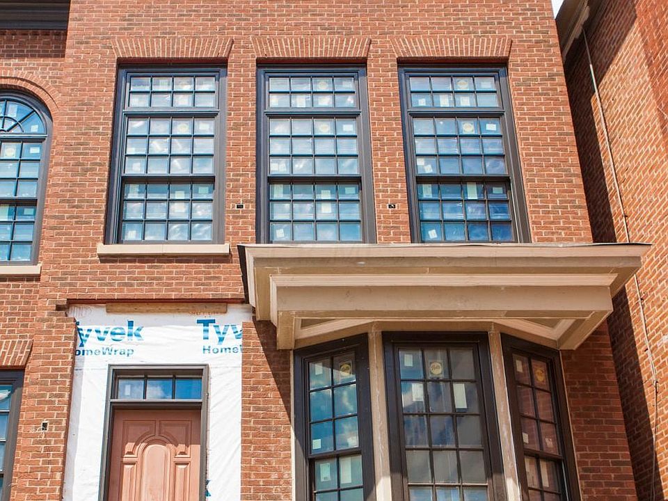 1st image of 302 1/2 E Gay St E #Townhouse 51