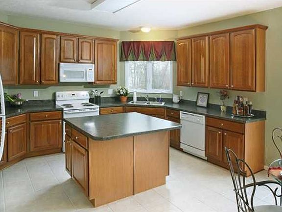 4th image of 8195 Bellow Park Dr