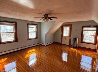 9 Foster St FLOOR 3, Lynn, MA 01902