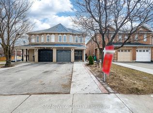 36 Native Lndg, Brampton, ON L6X5B1