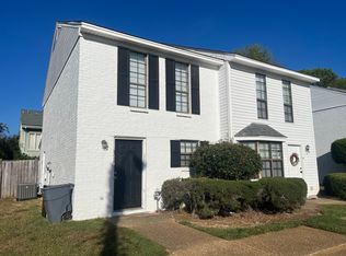 6265 Woodrun Pl, Jackson, MS 39211