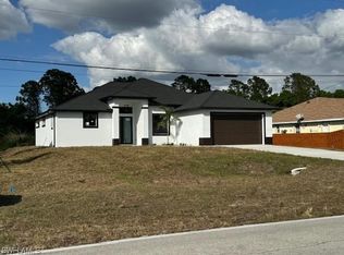 829 Sentinela Blvd, Lehigh Acres, FL 33974