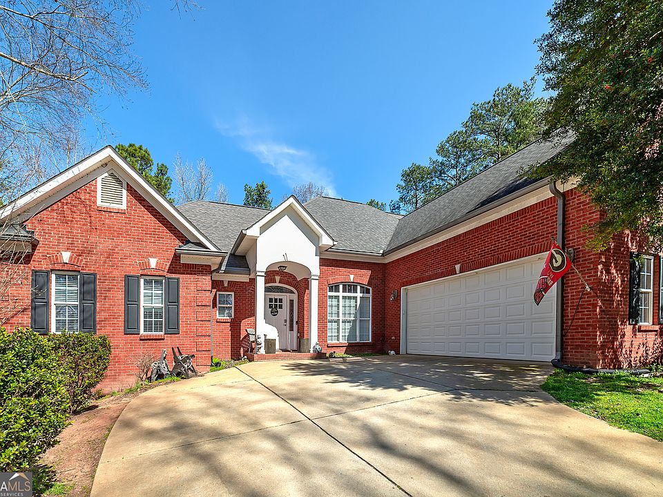 1st image of 400 Countryside Dr