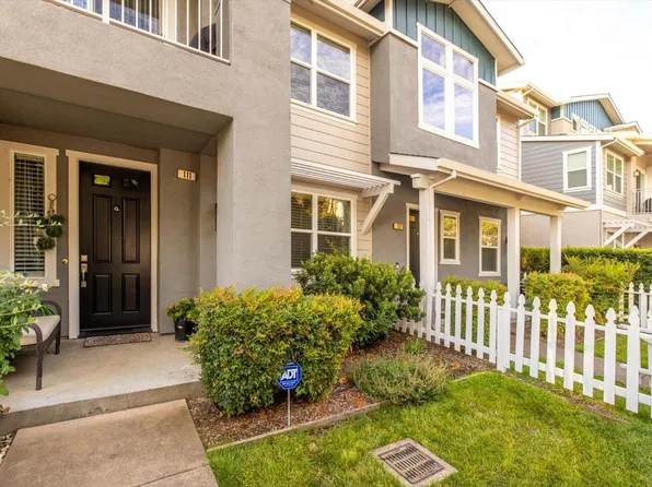 111 Firefly Lane, Napa, CA 94558