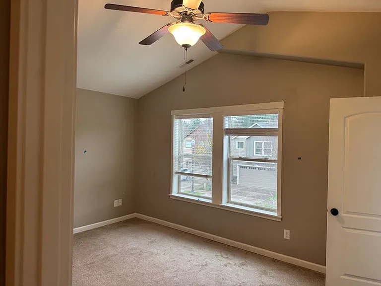 2706 NE 130th Ct — Photo 30
