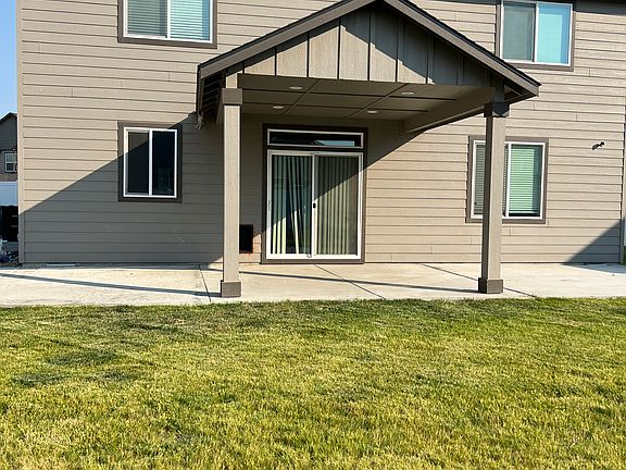 3rd image of 4222 Cove West Dr